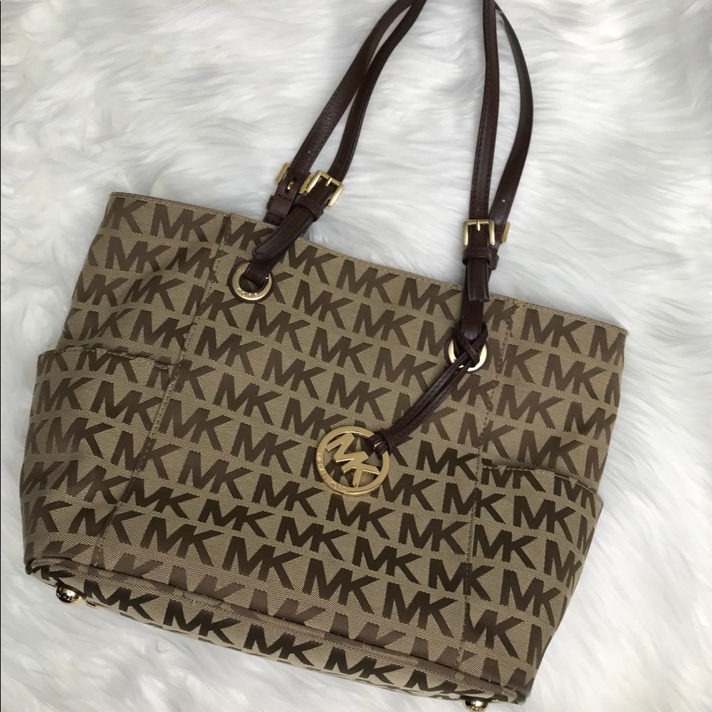 Michael Kors bag